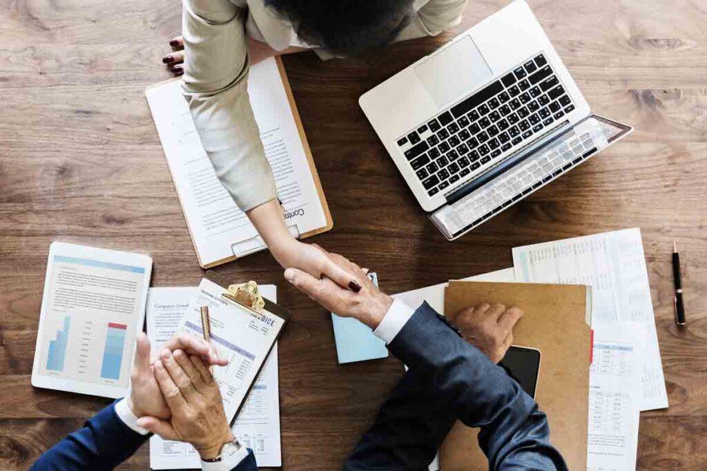 5 Dicas de Vendas que Vão Alavancar o Seu Negócio (Guia Completo + Ferramentas e Estratégias)