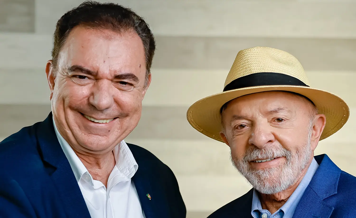 Luís César Bueno e o presidente Lula juntos em registro público